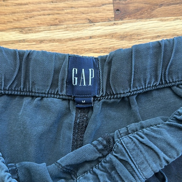 GAP shorts bundle - Picture 8 of 9
